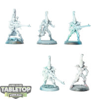 Aeldari - 5 Dire Avengers - teilweise bemalt