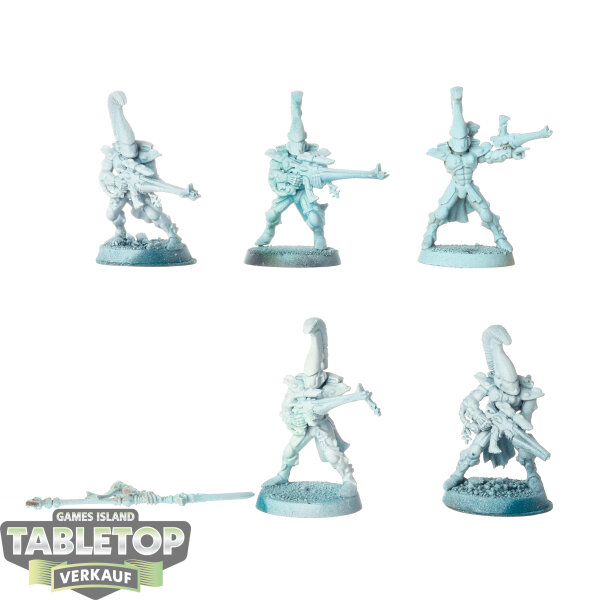 Aeldari - 5 Dire Avengers - teilweise bemalt