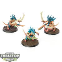 Tyraniden - 3 x Tyranid Warriors - teilweise bemalt