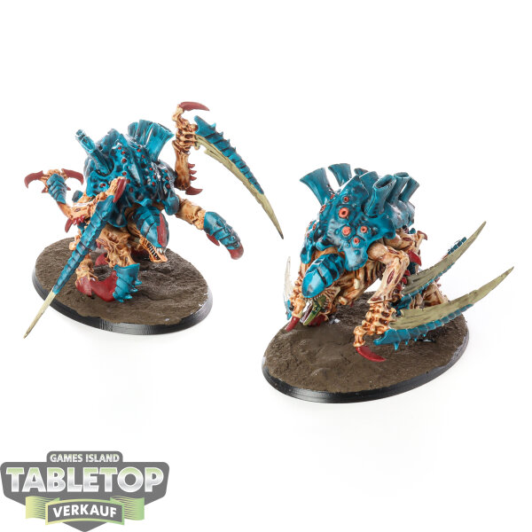Tyraniden - 2 x Carnifex - bemalt