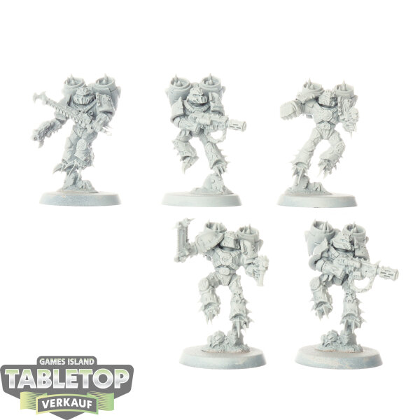 Chaos Space Marines - 5 Raptors - grundiert