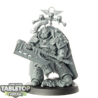 Horus Heresy - Legion Praetor with Power Axe - unbemalt