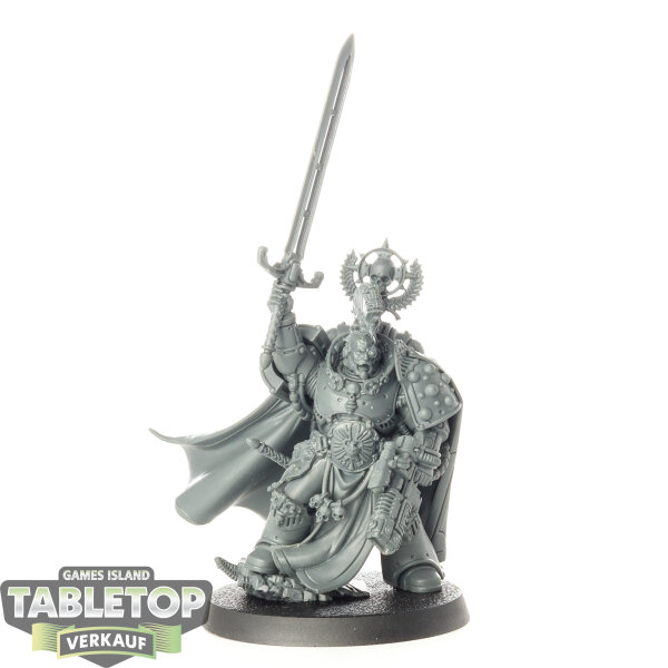 Horus Heresy - Legion Praetor with Power Sword - unbemalt