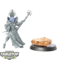 Adepta Sororitas - Canoness  - unbemalt