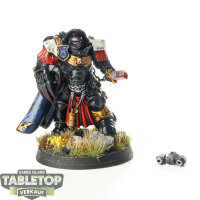 Space Marines - Captain in Gravis Armour - bemalt