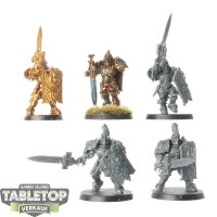 Adeptus Custodes - 5x Custodian Guard - teilweise bemalt