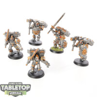 Space Marines - 5 Vanguard Veterans klassisch - bemalt