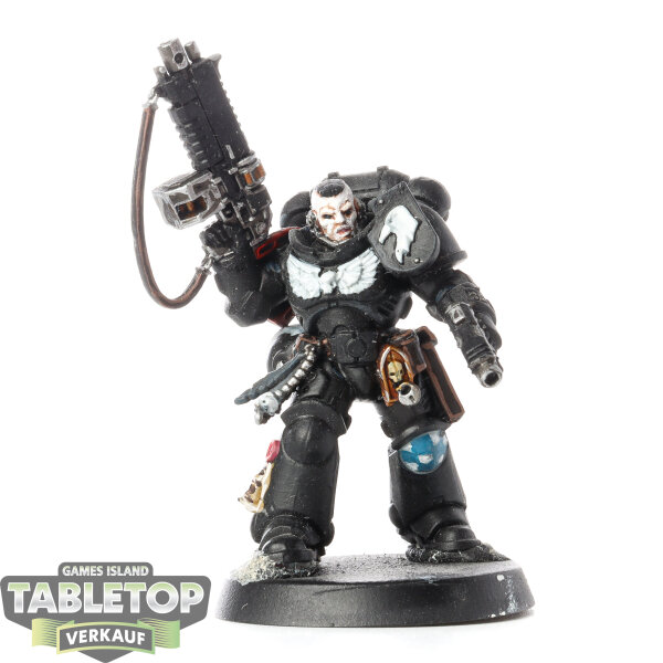 Raven Guard - Primaris Lieutenant - bemalt