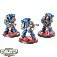 Ultramarines - 3 Primaris Eradicators - bemalt