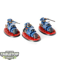 Ultramarines - 3 Outriders - bemalt