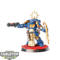 Ultramarines - Lieutenant with Storm Shield - bemalt