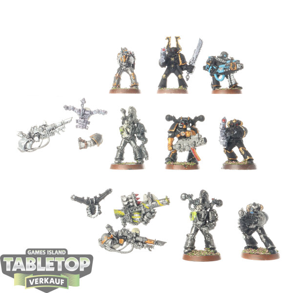 World Eaters - 8 Khorne Berzerkers klassisch - bemalt