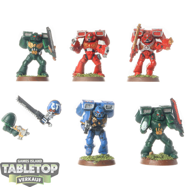 Space Marines - 5 Space Marine Assault Squad - teilweise bemalt