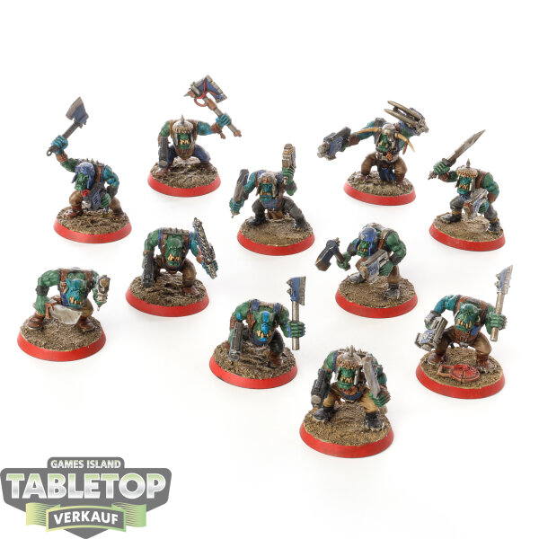 Orks - 11x Ork Boyz - bemalt