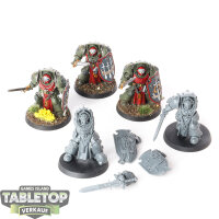 Dark Angels - 5 Deathwing Knights - teilweise bemalt