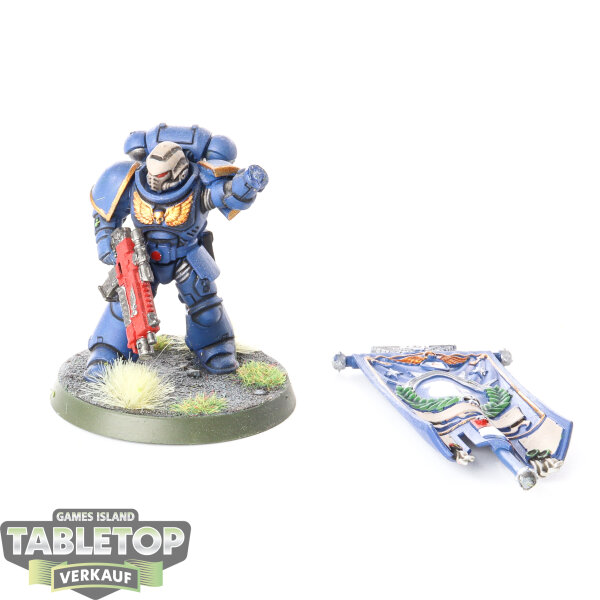 Ultramarines - Ancient classic - bemalt