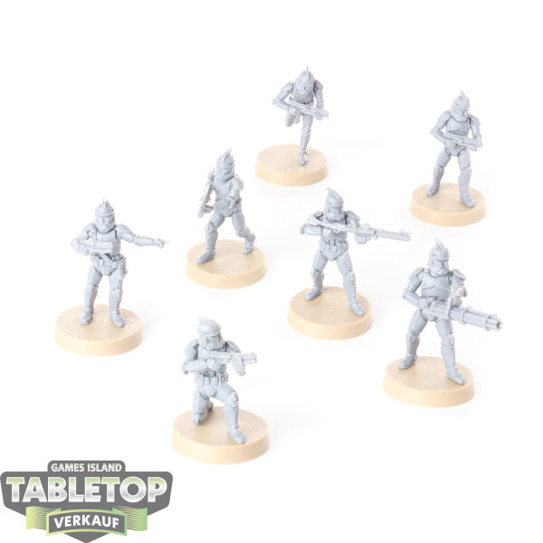 Galaktische Republik - 7 Phase I Clone Troopers - unbemalt