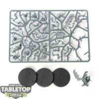 Necrons - 3 Skorpekh Destroyers - teilweise gebaut