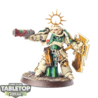 Space Marines - Lieutenant with Storm Shield - bemalt