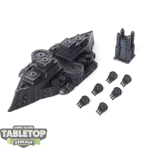 Dystopian Wars - Kingdom of Britannia Majesty Class Dreadnought - grundiert