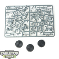Orruk Warclans - 3 Man-Skewer Boltboyz - im Gussrahmen