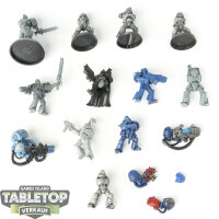 Space Marines - Diverse Figuren und Bitz - Bitz