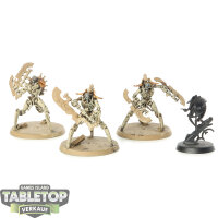 Necrons - 3 Skorpekh Destroyers - teilweise bemalt
