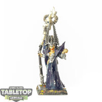 Dark Elves - Dark Elf Sorceress - bemalt