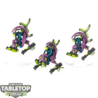 Necrons - 3 x Tomb Blades - teilweise bemalt