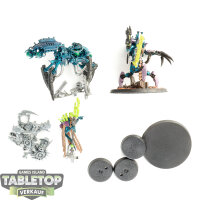 Necrons - Necrons Royal Court - teilweise gebaut