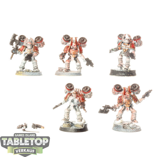 Horus Heresy - 5x World Eaters Space Marine Assault Squad - bemalt