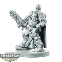 Space Marines - Captain in Gravis Armour with...