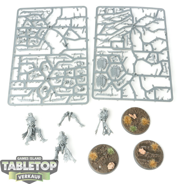 Ossiarch Bonereapers - 3x Necropolis Stalkers - teilweise gebaut