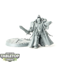 Space Marines - Primaris Librarian - unbemalt
