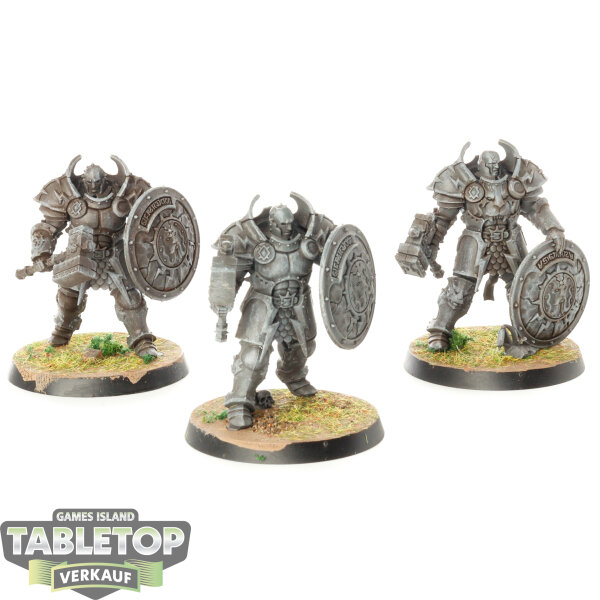Stormcast Eternals - 3x Annihilators - teilweise bemalt