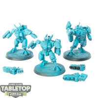 Tau Empire - 3 XV8 Crisis Battlesuit Team - teilweise bemalt