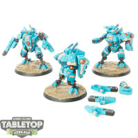 Tau Empire - 3 XV8 Crisis Battlesuit Team - bemalt