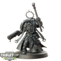 Space Marines - Chaplain - grundiert