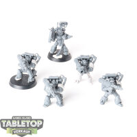 Iron Hands - 5 Devastator Squad - unbemalt