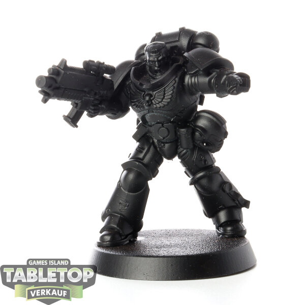 Space Marines - Primaris Lieutenant - grundiert