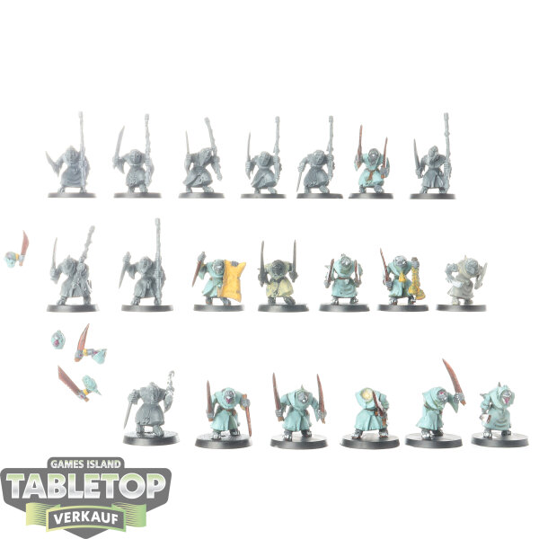 Skaven - 20 Plague Monks - teilweise bemalt