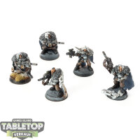 Space Wolves - 5 Wolf Scouts - bemalt