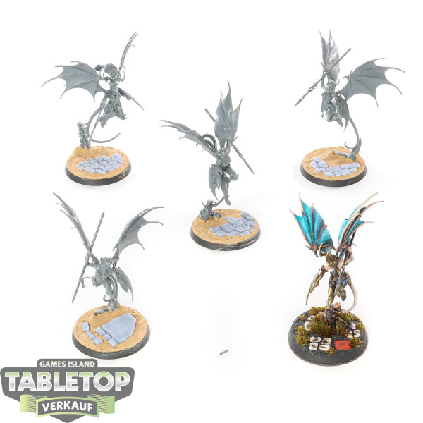 Daughters of Khaine - 5 Khinerai Heartrenders - teilweise bemalt