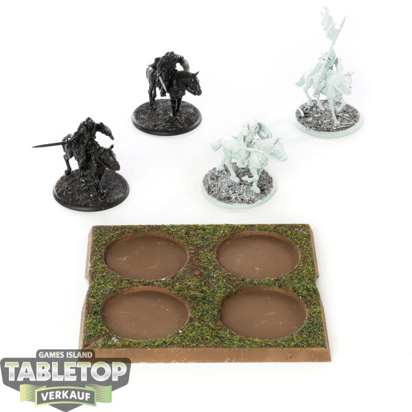 Stark - 4 Outriders - teilweise bemalt