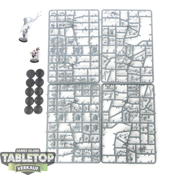 Cities of Sigmar - 10 Freeguild Steelhelms - teilweise gebaut