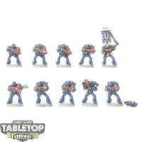 Ultramarines - 10 Tactical Squad klassisch - bemalt