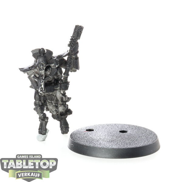 Necrons - Orikan the Diviner classic - grundiert