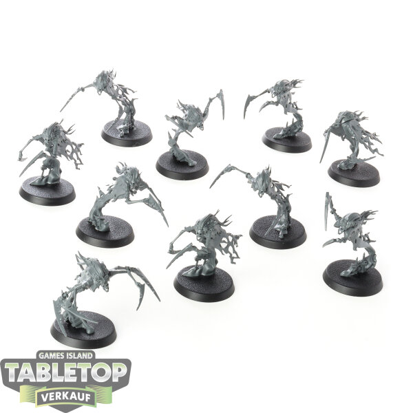 Nighthaunt - 10x Dreadscythe Harridans - unbemalt