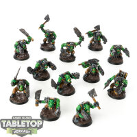 Orks - 12 Ork Boyz - bemalt