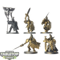 Adeptus Custodes - 5 x Custodian Guard - teilweise bemalt